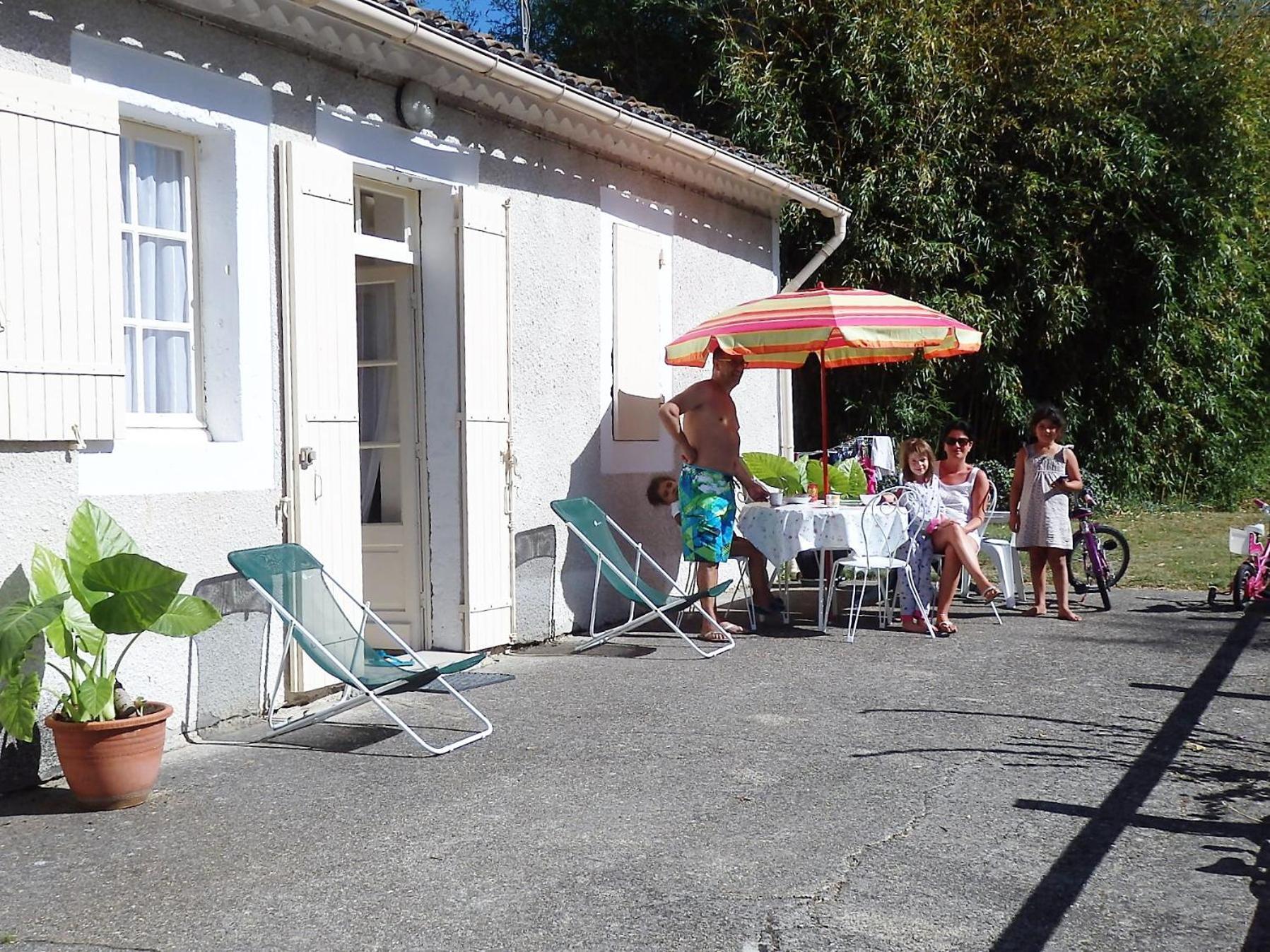 Domaine De Laroque Lou Maisouet Casteljaloux Buitenkant foto
